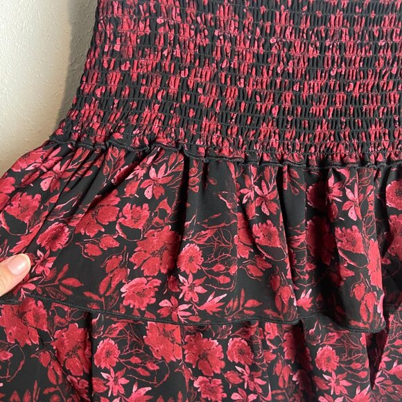 Francesca's Size L Smocked Tired Mini Skirt Red Black Dark Floral Romantic Fairy - Picture 7 of 7